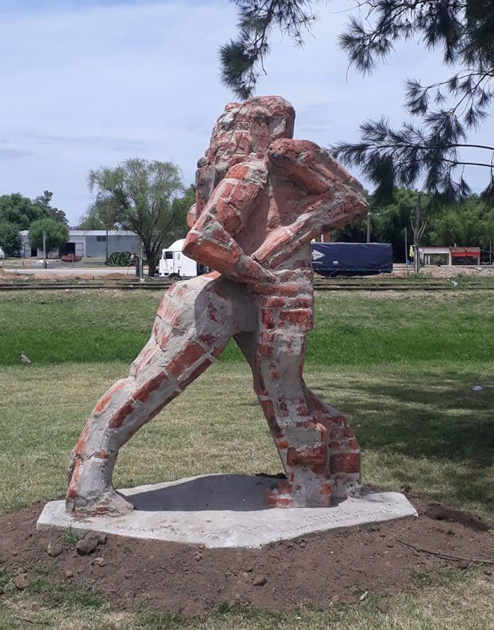 Escultura en ladrillo. 